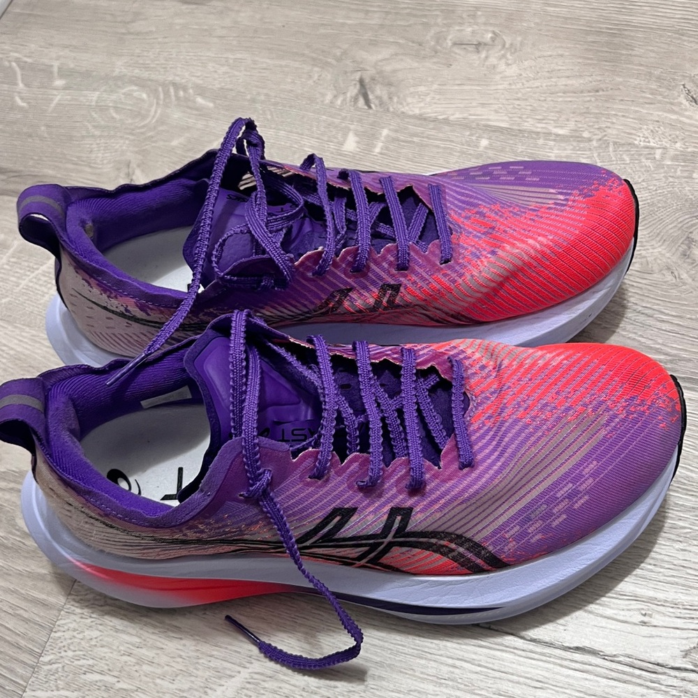 ASICS Megablast Men’s Size 7.5 Women’s 9 - Picture 5 of 10